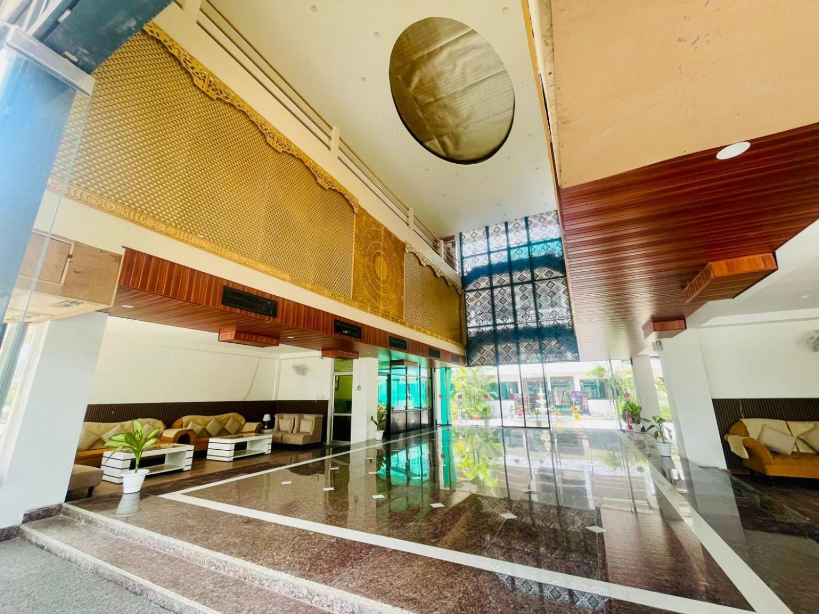 Country Inn Ayodhya - Opposite Airport Ngoại thất bức ảnh